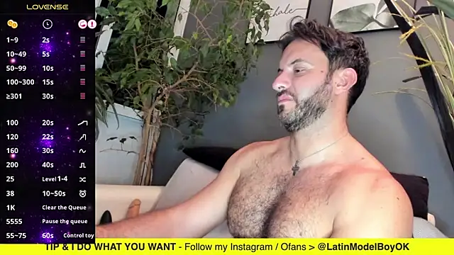 arielenbsas online show from March 17, 2025, 3:14 am