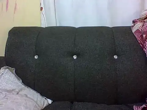 Snapshot of Sweetcecie01 chatting on February 4, 2026, 9:53 pm Sweetcecie01 online show from February 4, 2026, 9:53 pm