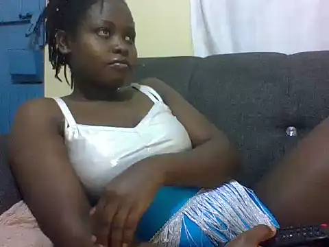 Snapshot of Sweetcecie01 chatting on March 8, 2026, 9:07 pm Sweetcecie01 online show from March 8, 2026, 9:07 pm