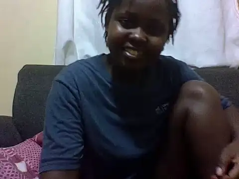 Snapshot of Sweetcecie01 chatting on March 20, 2026, 9:19 pm Sweetcecie01 online show from March 20, 2026, 9:19 pm