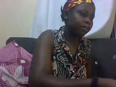 Snapshot of Sweetcecie01 chatting on March 25, 2026, 8:48 pm Sweetcecie01 online show from March 25, 2026, 8:48 pm