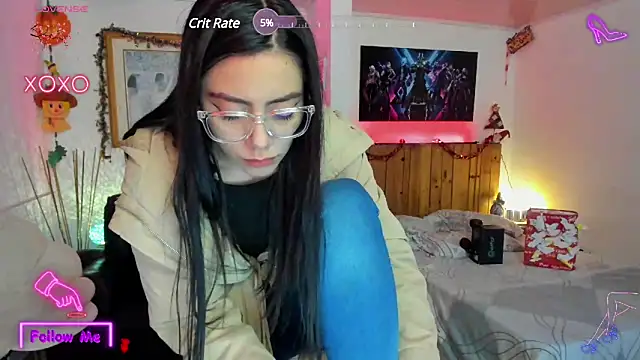 LauGrayJ online show from February 9, 2025, 8:44 am