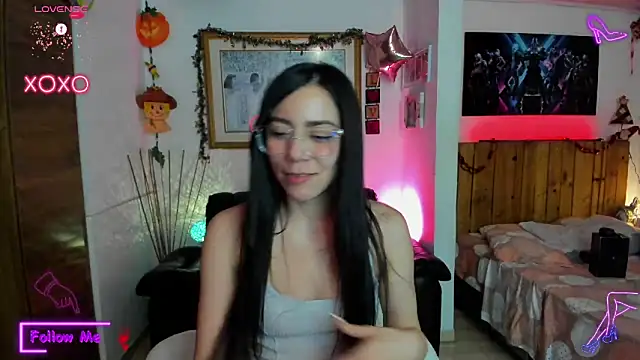 LauGrayJ online show from March 13, 2025, 3:44 am