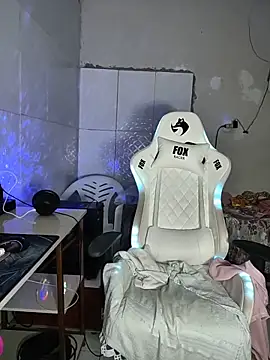 Snapshot of dani123unica chatting on February 7, 2026, 11:03 am dani123unica online show from February 7, 2026, 11:03 am