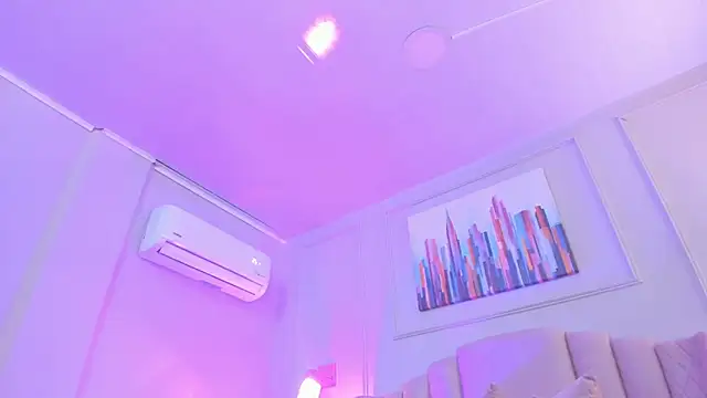 Snapshot of bigboobsnaughty1 chatting on September 14, 2025, 10:36 am bigboobsnaughty1 online show from September 14, 2025, 10:36 am