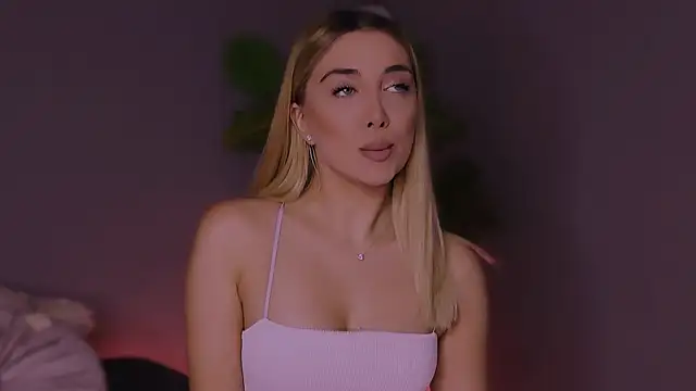 Jessielle online show from December 20, 2025, 9:05 am