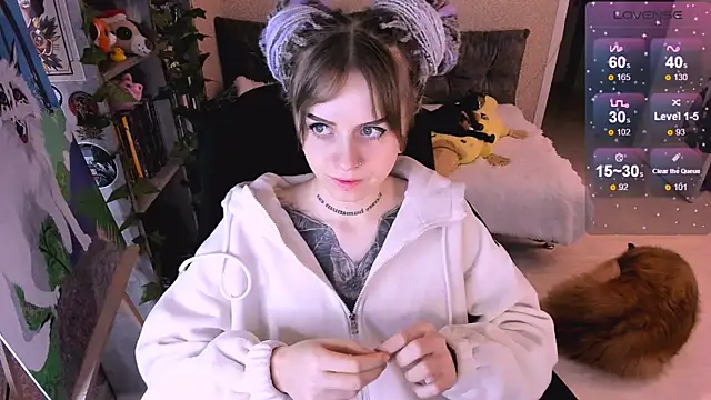 NaniMoore online show from December 22, 2024, 12:05 pm