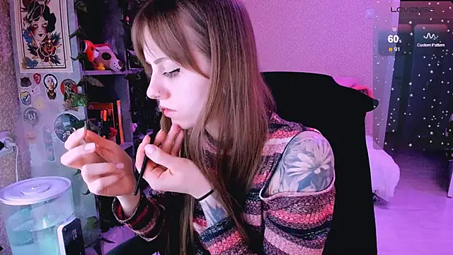 NaniMoore online show from February 4, 2025, 11:16 pm