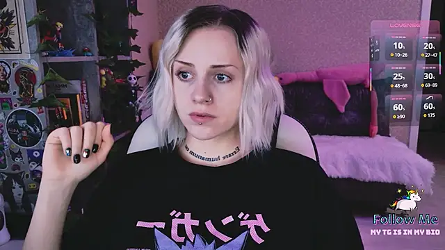 NaniMoore online show from February 7, 2026, 8:23 pm