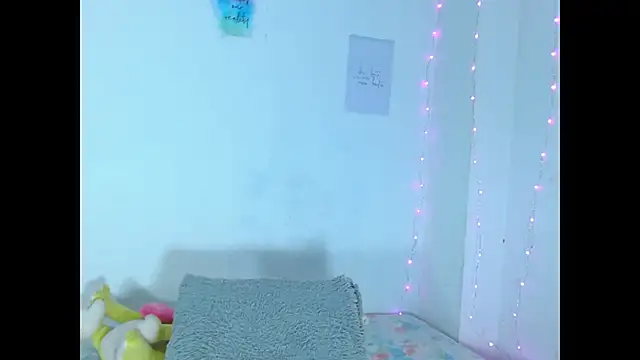 Snapshot of auroraa_sexy chatting on February 4, 2025, 7:33 pm auroraa sexy online show from February 4, 2025, 7:33 pm