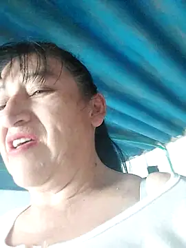 Snapshot of clarita_01 chatting on February 11, 2026, 1:27 pm clarita 01 online show from February 11, 2026, 1:27 pm