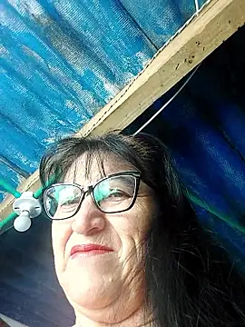 Snapshot of clarita_01 chatting on February 25, 2026, 12:37 pm clarita 01 online show from February 25, 2026, 12:37 pm