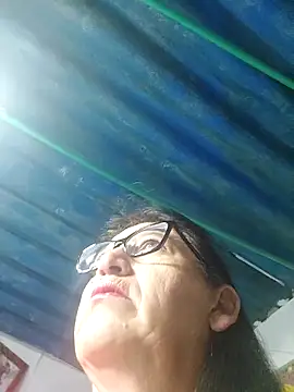 Snapshot of clarita_01 chatting on March 14, 2026, 12:32 pm clarita 01 online show from March 14, 2026, 12:32 pm