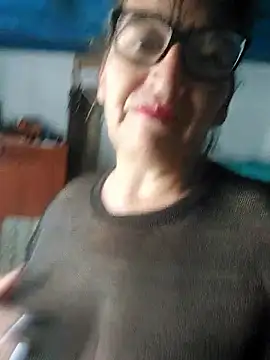 Snapshot of clarita_01 chatting on March 26, 2026, 12:22 pm clarita 01 online show from March 26, 2026, 12:22 pm