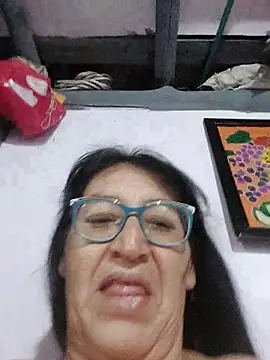 Snapshot of clarita_01 chatting on March 29, 2026, 4:23 am clarita 01 online show from March 29, 2026, 4:23 am