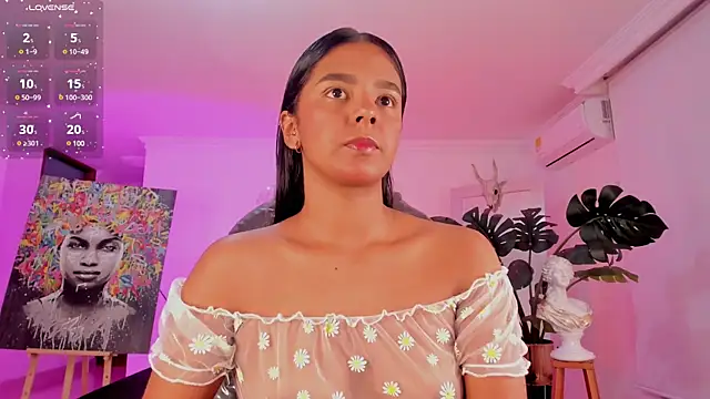 Snapshot of JANYLOVE__ chatting on March 7, 2025, 10:56 am JANYLOVE online show from March 7, 2025, 10:56 am