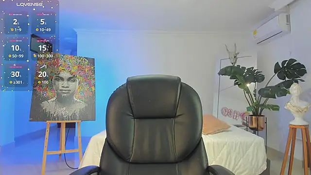 Snapshot of JANYLOVE__ chatting on October 22, 2025, 10:48 am JANYLOVE online show from October 22, 2025, 10:48 am