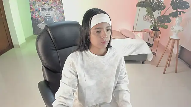 Snapshot of JANYLOVE__ chatting on October 25, 2025, 10:56 am JANYLOVE online show from October 25, 2025, 10:56 am