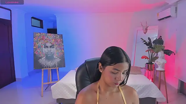 Snapshot of JANYLOVE__ chatting on November 4, 2025, 10:47 am JANYLOVE online show from November 4, 2025, 10:47 am