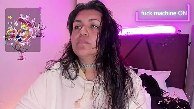 Karlee Greys  online show from December 2, 2024, 8:22 pm