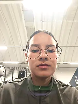 Snapshot of _vaness chatting on February 15, 2025, 4:36 am vaness online show from February 15, 2025, 4:36 am