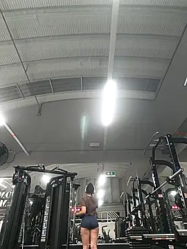 Snapshot of _vaness chatting on March 6, 2025, 5:46 am vaness online show from March 6, 2025, 5:46 am