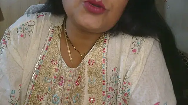 Cute Ruhi99 online show from November 23, 2025, 10:04 am