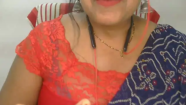 Snapshot of Cute_Ruhi99 chatting on July 6, 2026, 8:55 am Cute Ruhi99 online show from July 6, 2026, 8:55 am