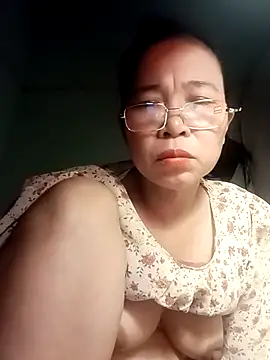 Snapshot of Sexy-asslove90 chatting on September 9, 2025, 1:49 am Sexy-asslove90 online show from September 9, 2025, 1:49 am