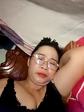 Snapshot of Sexy-asslove90 chatting on October 2, 2025, 6:09 am Sexy-asslove90 online show from October 2, 2025, 6:09 am