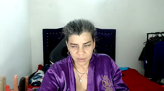 vikyadams online show from March 19, 2025, 11:50 am