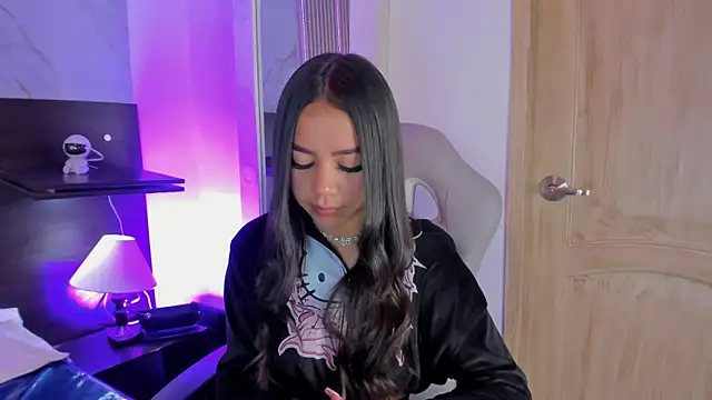 Violet spencer online show from December 24, 2024, 2:22 pm