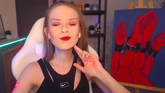 FascinatingEyess online show from January 17, 2025, 9:39 pm