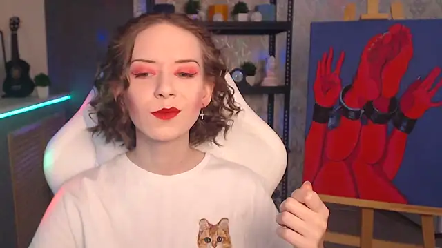 FascinatingEyess online show from November 15, 2025, 6:48 pm