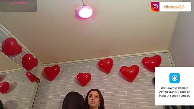 elizatexx online show from February 17, 2026, 9:10 pm