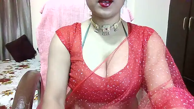 Snapshot of Queenhimanshi chatting on July 9, 2026, 7:23 am Queenhimanshi online show from July 9, 2026, 7:23 am