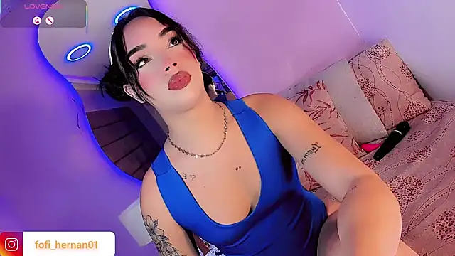 Snapshot of Sofi_hdz chatting on May 3, 2026, 8:37 pm Sofi hdz online show from May 3, 2026, 8:37 pm