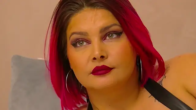 RissaRheys online show from December 2, 2024, 8:44 pm