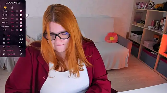 Snapshot of Melissa_Purr chatting on December 2, 2024, 4:31 am Melissa Purr online show from December 2, 2024, 4:31 am