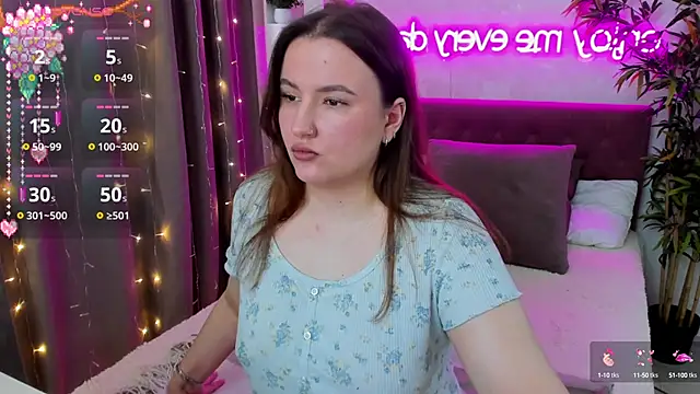 FeralPeach online show from March 13, 2025, 6:48 am