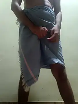 Collegeboywithbigweapan21 online show from May 11, 2026, 4:59 pm