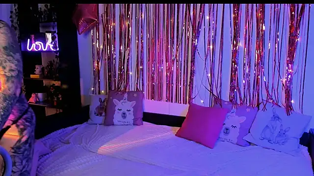 Magic Allie online show from October 15, 2025, 7:47 pm