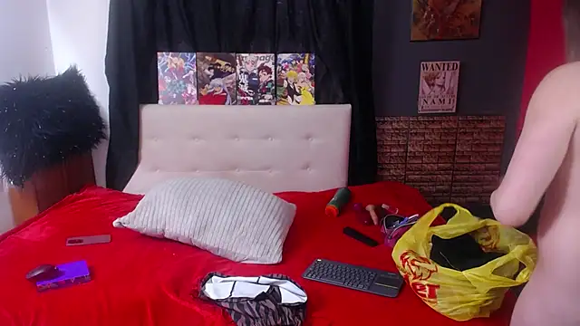 violl3tfoxx online show from November 10, 2025, 1:54 pm