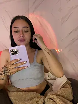 Ady 18 online show from February 20, 2025, 8:25 pm