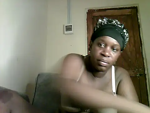 Snapshot of Sexy_valentine001 chatting on October 12, 2025, 1:04 am Sexy valentine001 online show from October 12, 2025, 1:04 am