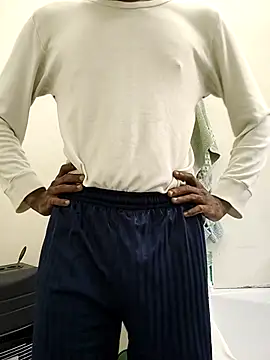 Snapshot of KeptupInosine chatting on February 24, 2026, 8:56 am KeptupInosine online show from February 24, 2026, 8:56 am