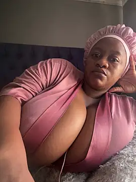 Chubbykarisma27 online show from February 28, 2026, 11:55 am