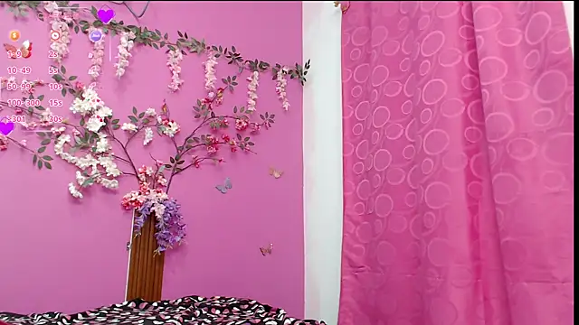 Watagatapitusberry1 online show from March 22, 2025, 1:22 am