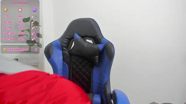 hurrem had online show from April 13, 2026, 7:19 pm