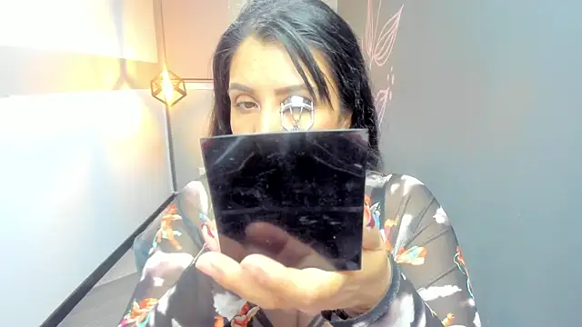 GiaFox  online show from February 6, 2025, 12:16 pm